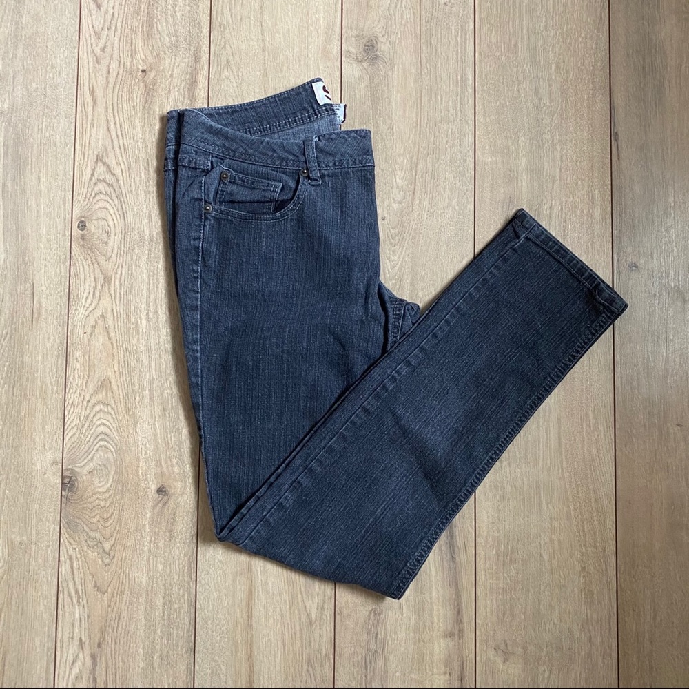 SO Black Wash Skinny Jeans Size 11